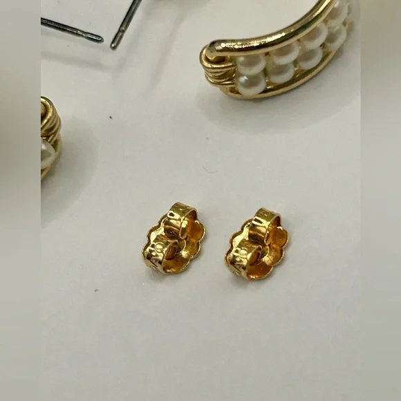 Avon Gold and Pearl Accent Earrings - Picture 7 of 9